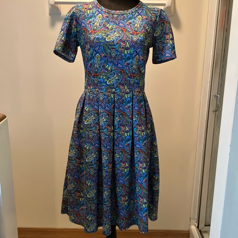LuLaRoe L Amelia H58